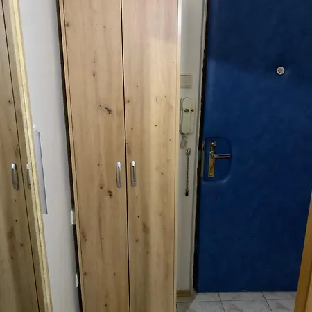 Your 7 With Parking Apartament Koszyce