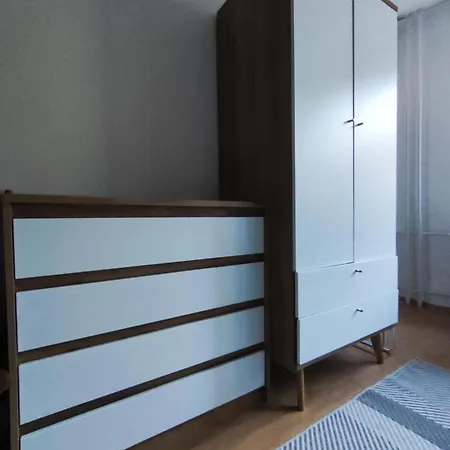 Your 7 With Parking Apartment Kosice